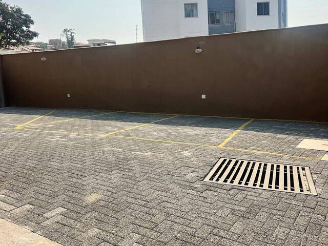#67 - Apartamento para Venda em Contagem - MG