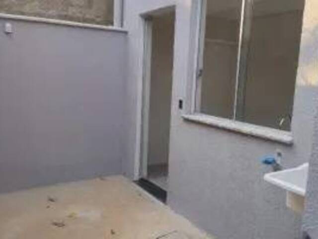 Apartamento para Venda em Contagem - 2