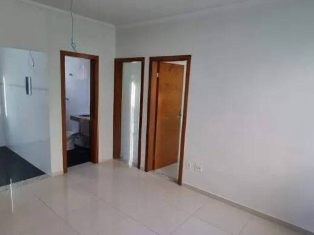 #85 - Apartamento para Venda em Contagem - MG