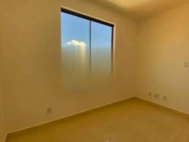Apartamento para Venda em Contagem - 5