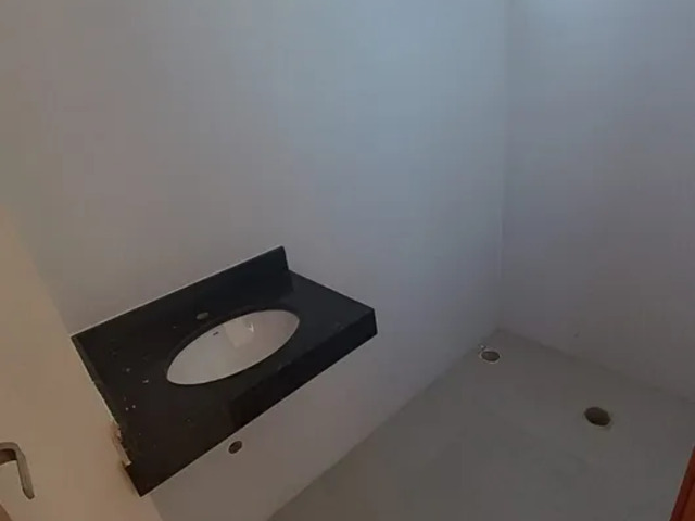 Casa para Venda em Contagem - 5