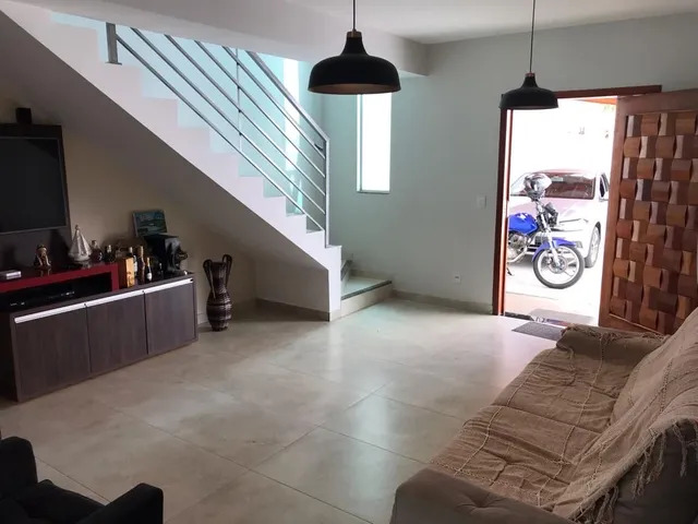#1 - Casa para Venda em Contagem - MG