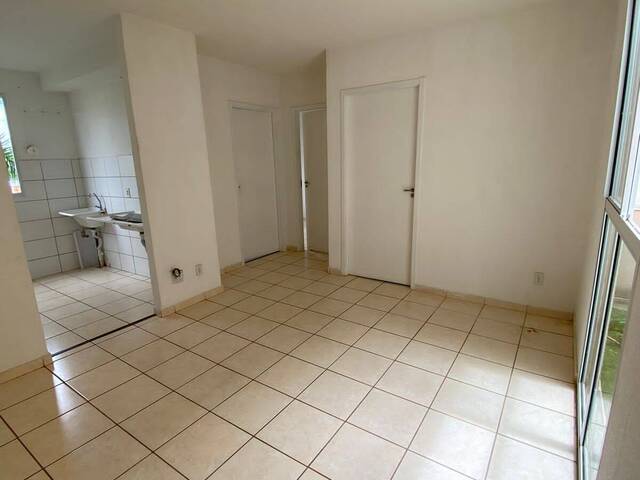 #02 - Apartamento para Venda em Contagem - MG