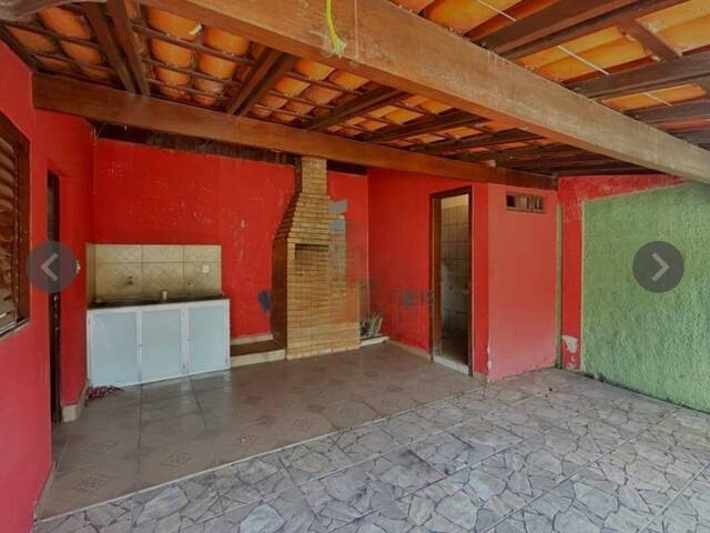 Casa para Venda em Contagem - 4