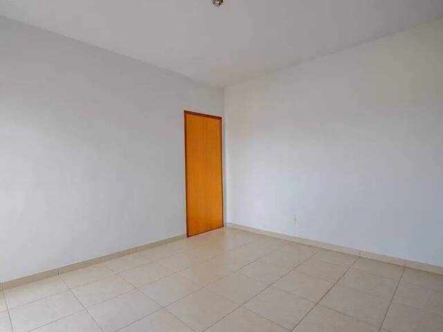 Apartamento para Venda em Contagem - 5