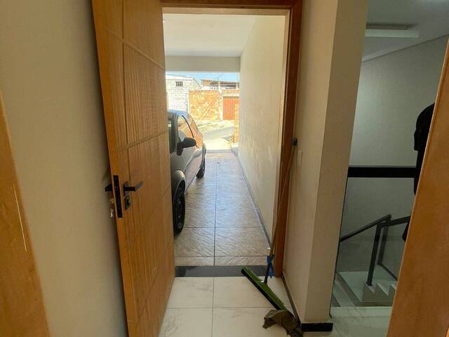 #35 - Casa para Venda em Contagem - MG
