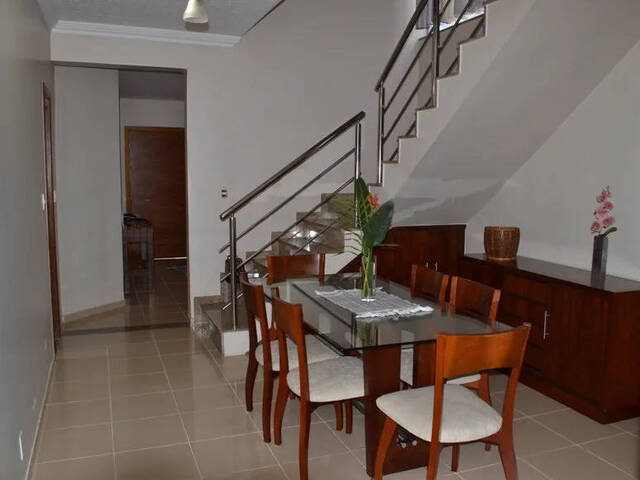 Casa para Venda em Contagem - 3