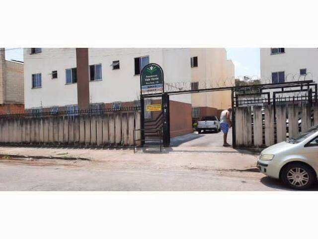 Apartamento para Venda em Contagem - 2