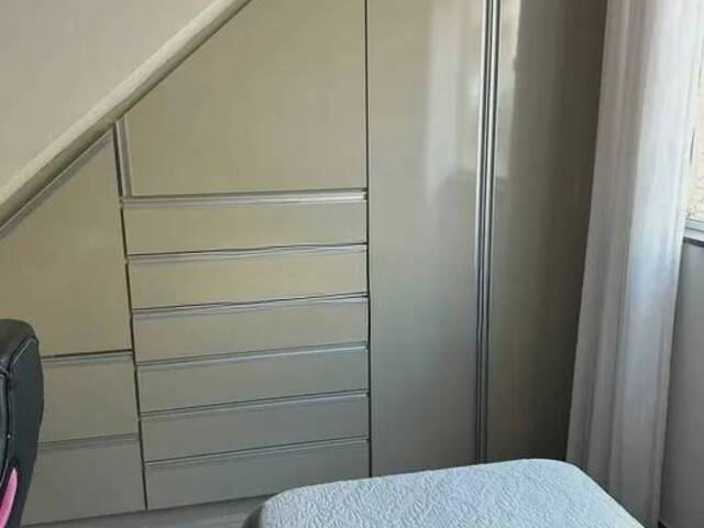 Casa para Venda em Contagem - 3