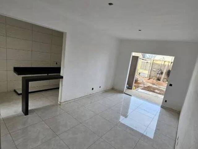 Casa para Venda em Contagem - 4