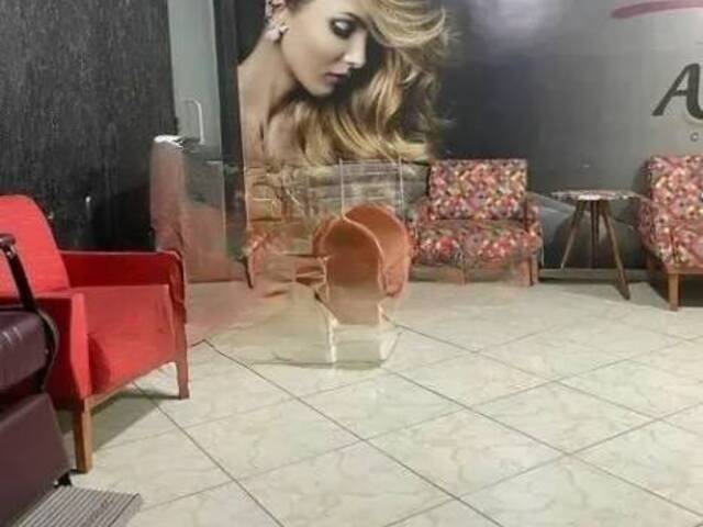 Casa para Venda em Contagem - 3