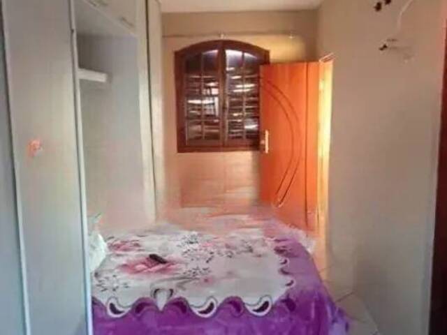 Casa para Venda em Contagem - 2