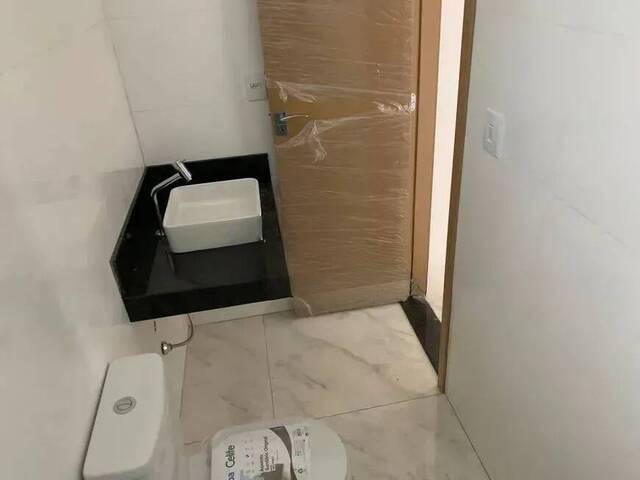 Casa para Venda em Contagem - 5