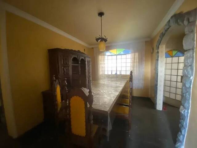 Casa para Venda em Contagem - 5