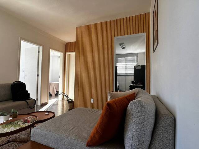 Apartamento para Venda em Contagem - 2