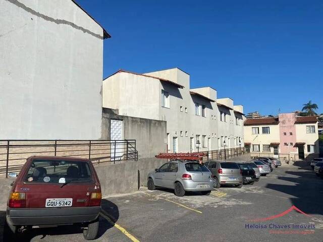 #130 - Casa para Venda em Contagem - MG