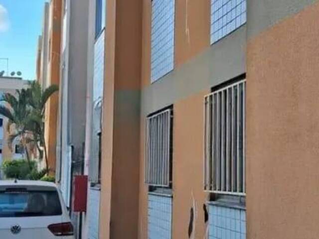 Apartamento para Venda em Contagem - 4