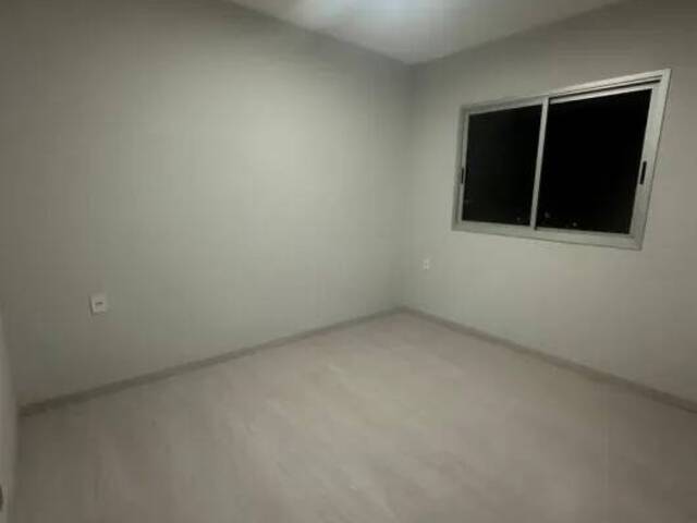 Apartamento para Venda em Contagem - 4