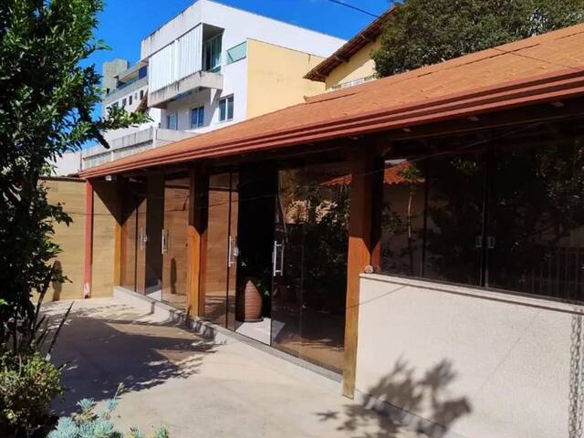 #246 - Casa para Venda em Belo Horizonte - MG