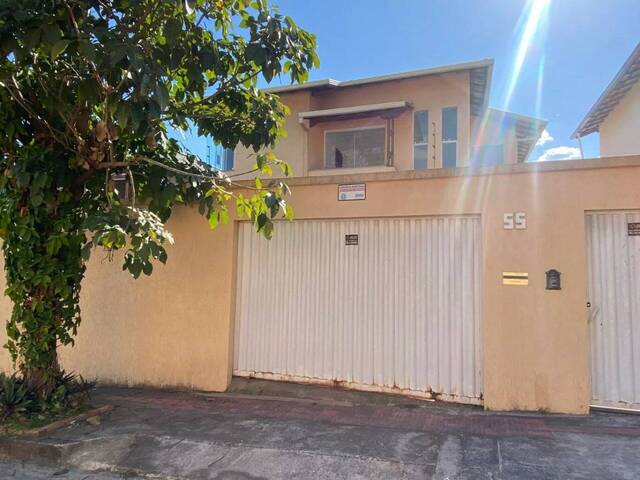 #06 - Casa para Venda em Belo Horizonte - MG