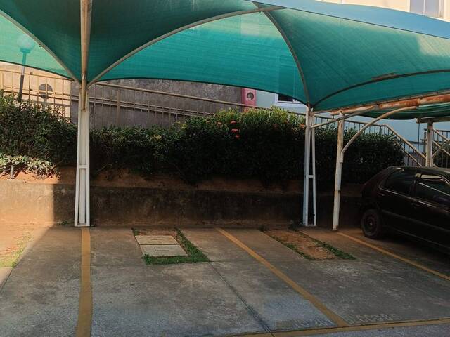 #32 - Apartamento para Venda em Contagem - MG