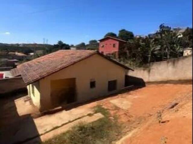 #302 - Casa para Venda em Esmeraldas - MG