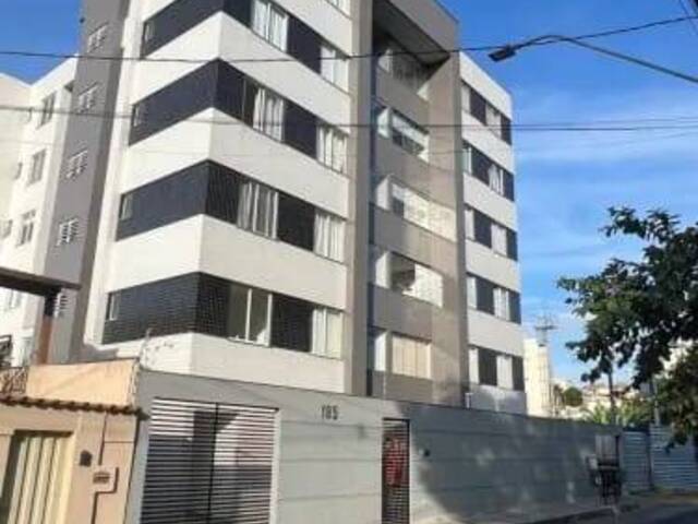 #299 - Apartamento para Venda em Betim - MG